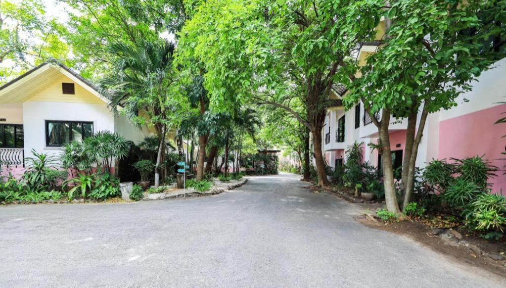 Chayada Garden House And Resort Hotel Nakhonratchasima Εξωτερικό φωτογραφία