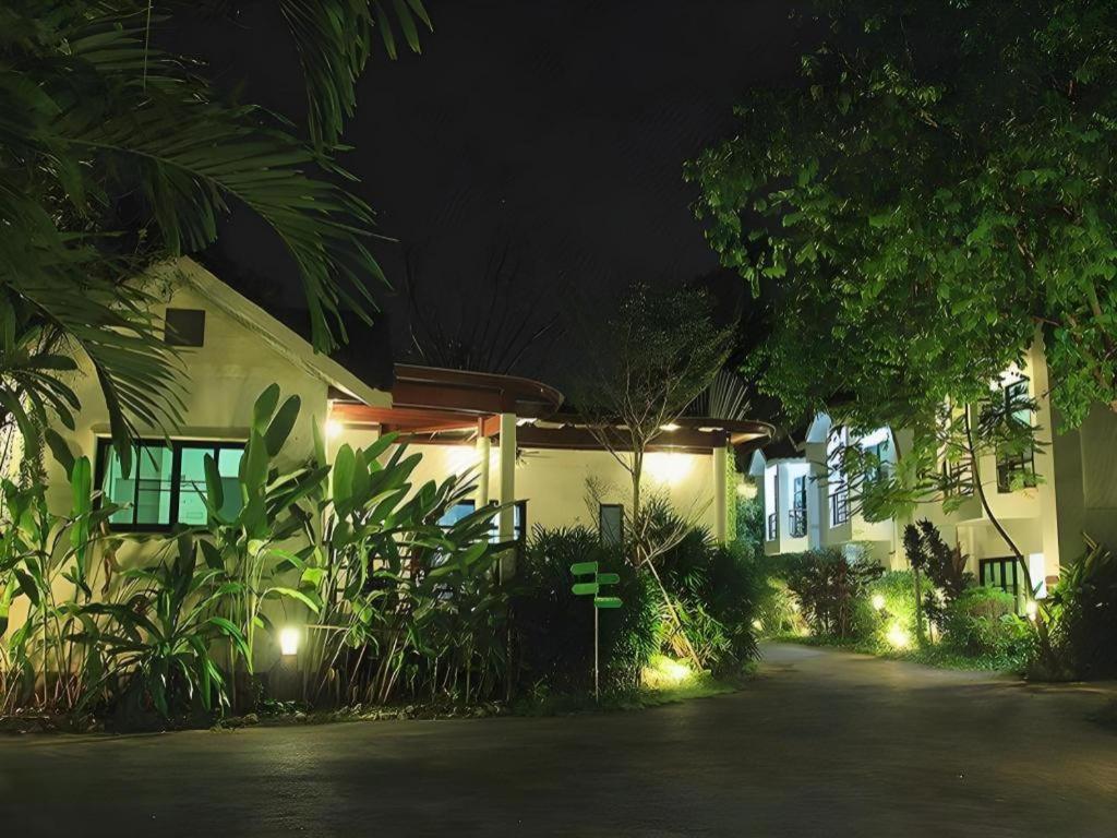 Chayada Garden House And Resort Hotel Nakhonratchasima Εξωτερικό φωτογραφία
