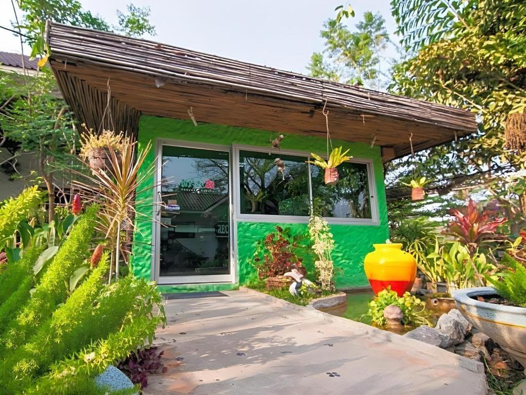 Chayada Garden House And Resort Hotel Nakhonratchasima Εξωτερικό φωτογραφία