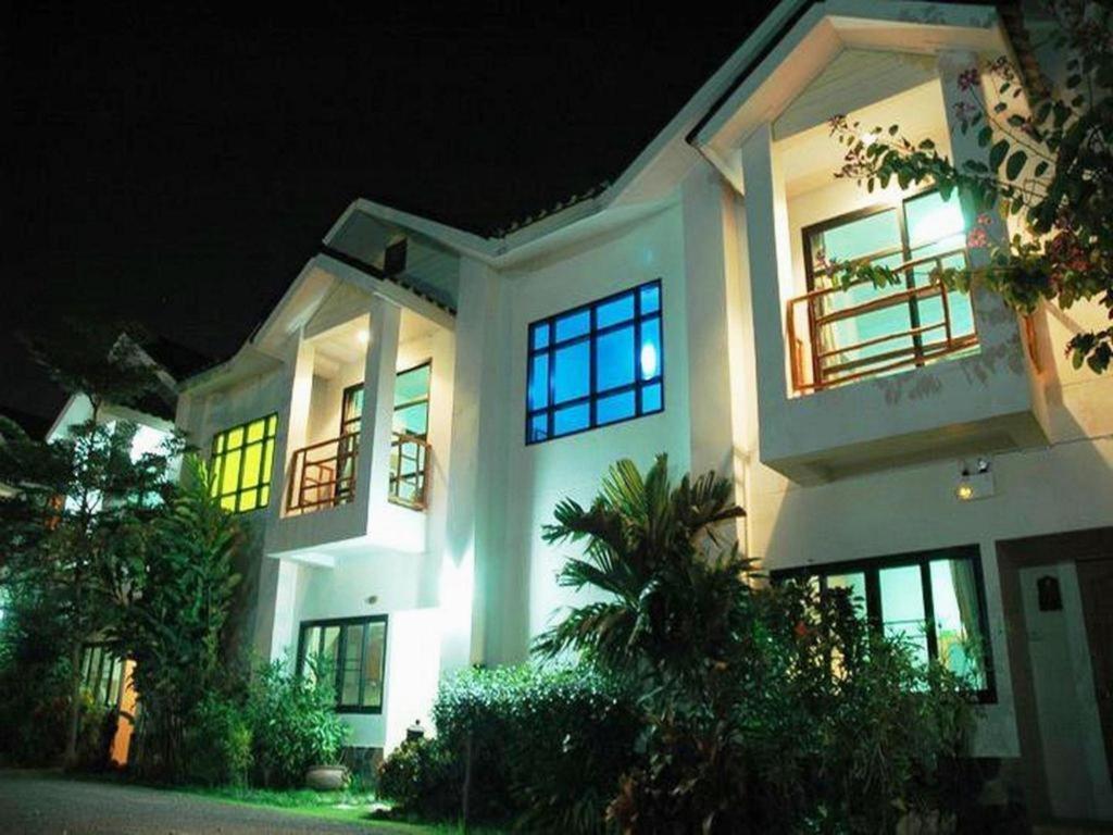Chayada Garden House And Resort Hotel Nakhonratchasima Εξωτερικό φωτογραφία