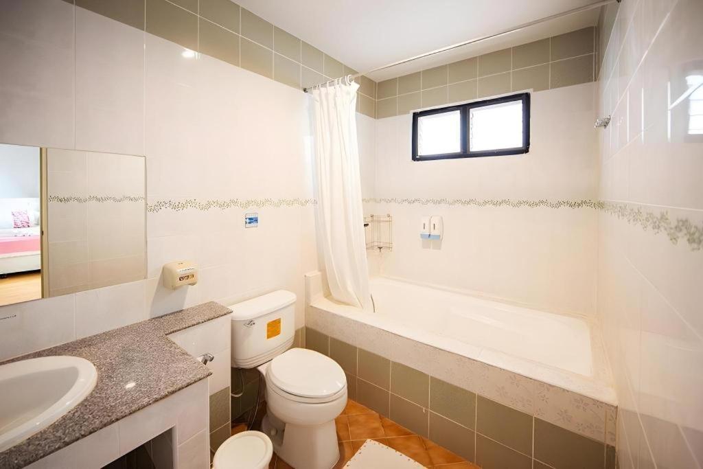 Chayada Garden House And Resort Hotel Nakhonratchasima Εξωτερικό φωτογραφία