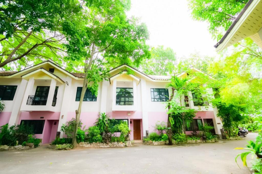 Chayada Garden House And Resort Hotel Nakhonratchasima Εξωτερικό φωτογραφία
